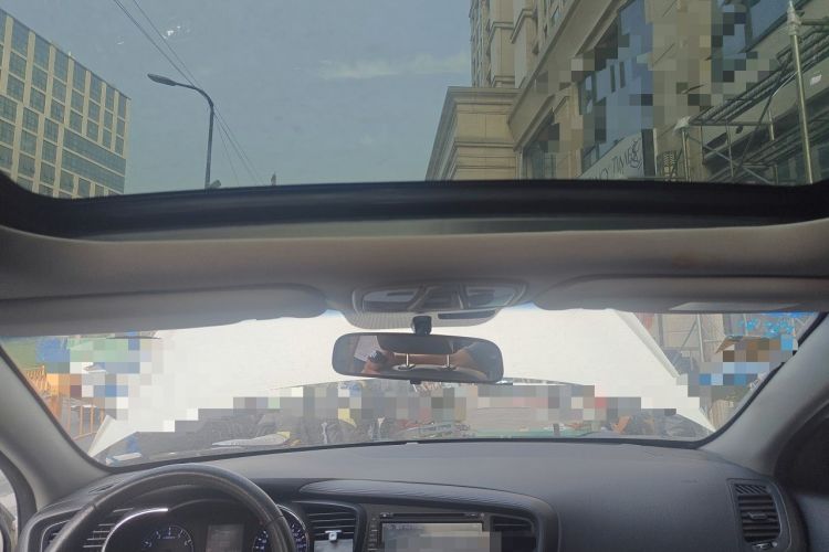 Used Kia K5 2012 2.0L Automatic DLX Headliner