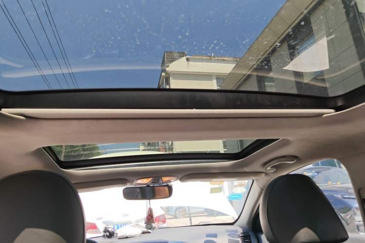 Used Kia K5 2012 2.0L Automatic DLX Headliner