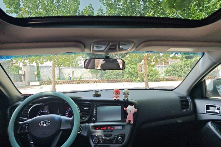 Used Kia K5 2012 2.0L Automatic DLX Headliner