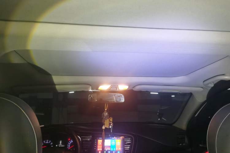 Used Kia K5 2012 2.0L Automatic DLX Headliner