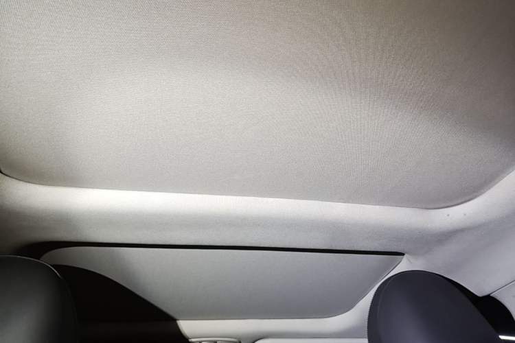 Used Kia K5 2012 2.0L Automatic DLX Headliner