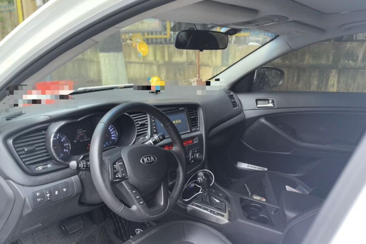 Used Kia K5 2012 2.0L Automatic DLX Headliner