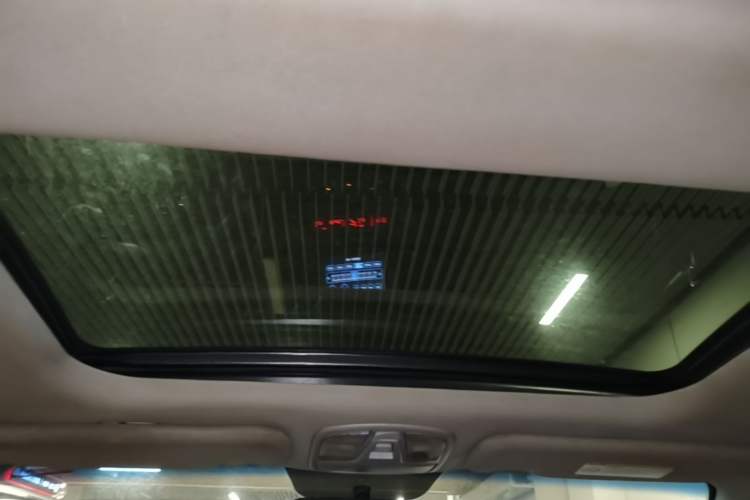 Used Kia K5 2012 2.0L Automatic DLX Headliner