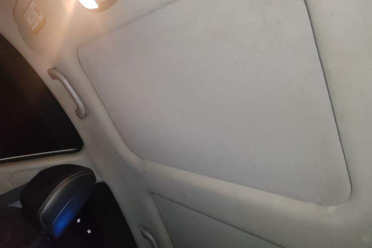 Used Kia K5 2012 2.0L Automatic DLX Headliner