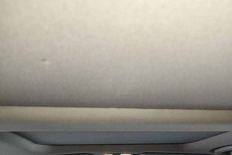 Used Kia K5 2012 2.0L Automatic GLS Headliner