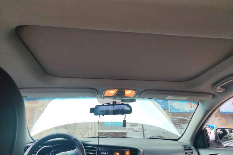 Used Kia K5 2012 2.0L Automatic DLX Headliner