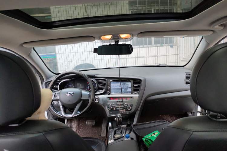 Used Kia K5 2012 2.0L Automatic DLX Headliner
