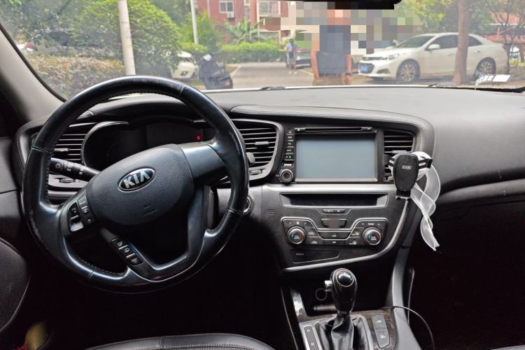 Used Kia K5 2012 2.0L Automatic DLX Headliner