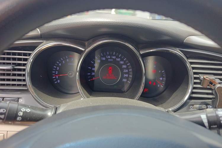 Used Kia K5 2012 2.0L Automatic GL Instrument Cluster