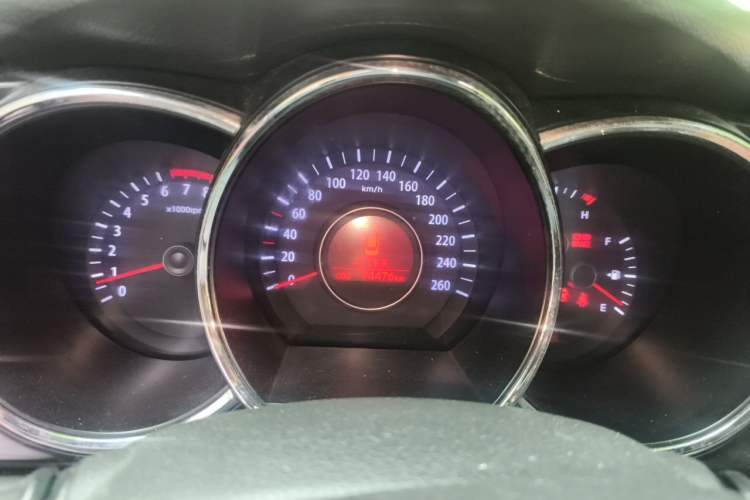 Used Kia K5 2012 2.0L Manual GL Instrument Cluster