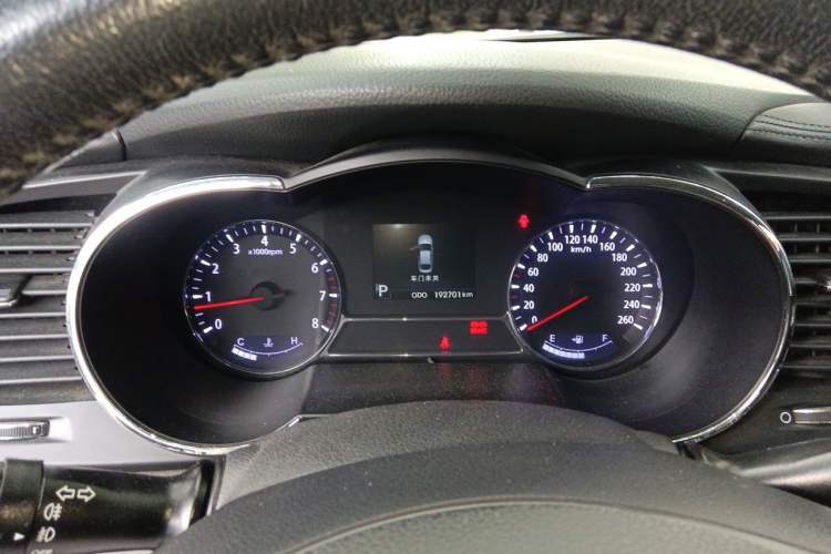 Used Kia K5 2012 2.0L Automatic DLX Instrument Cluster