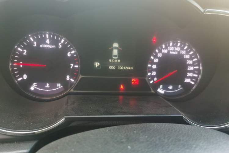 Used Kia K5 2012 2.0L Automatic DLX Instrument Cluster