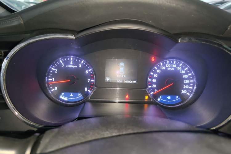 Used Kia K5 2012 2.0L Automatic DLX Instrument Cluster