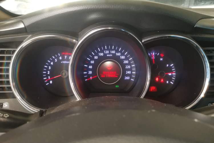 Used Kia K5 2012 2.0L Automatic GL Instrument Cluster