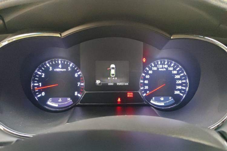 Used Kia K5 2012 2.0L Automatic DLX Instrument Cluster