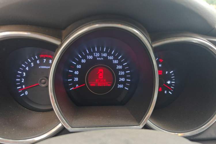 Used Kia K5 2012 2.0L Manual GL Instrument Cluster