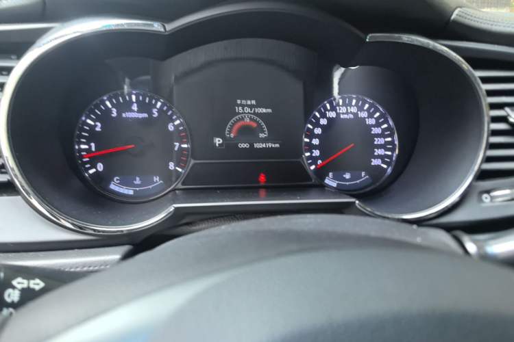 Used Kia K5 2012 2.0L Automatic DLX Instrument Cluster