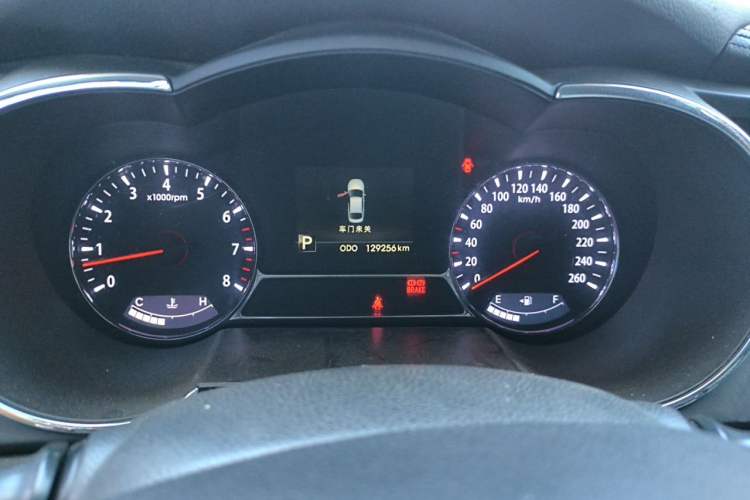 Used Kia K5 2012 2.0L Automatic DLX Instrument Cluster