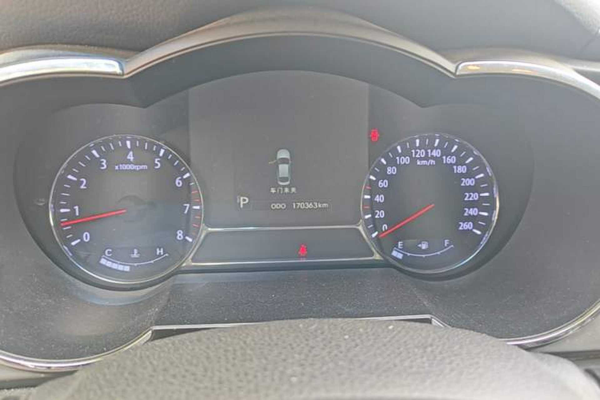 Used Kia K5 2012 2.0L Automatic DLX Instrument Cluster