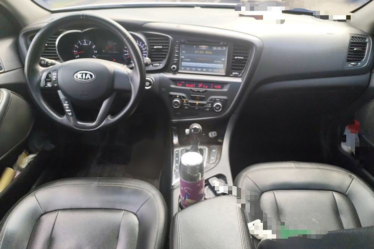 Used Kia K5 2012 2.0L Automatic DLX Interior 2