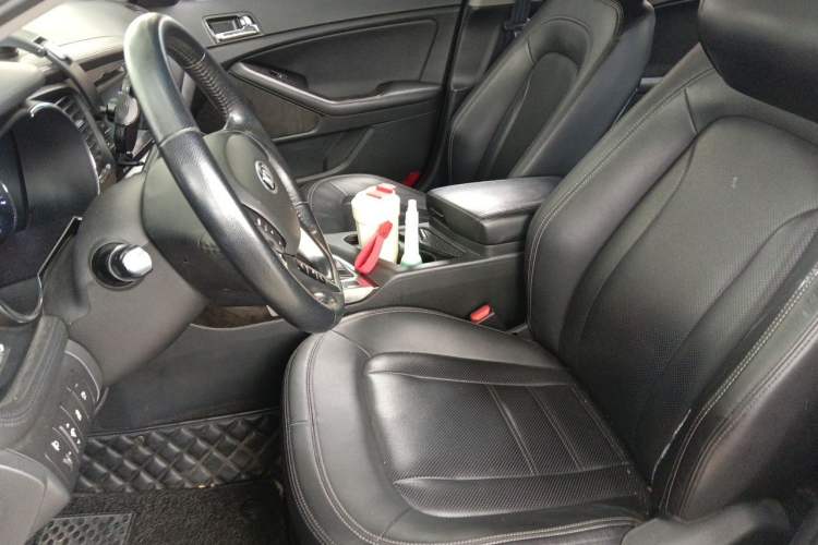 Used Kia K5 2012 2.0L Automatic DLX Left Front Seat