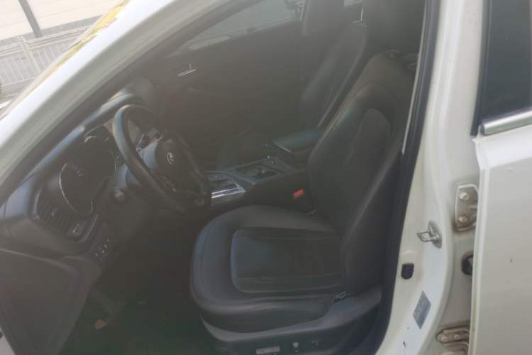 Used Kia K5 2012 2.0L Automatic DLX Left Front Seat