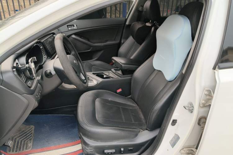 Used Kia K5 2012 2.0L Automatic DLX Left Front Seat