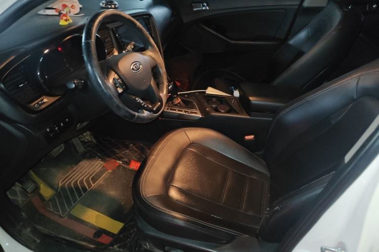 Used Kia K5 2012 2.0L Automatic DLX Left Front Seat