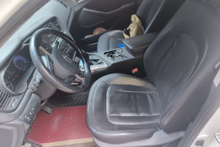 Used Kia K5 2012 2.4L Automatic DLX Left Front Seat