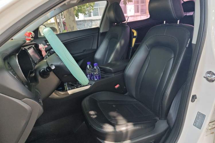 Used Kia K5 2012 2.0L Automatic DLX Left Front Seat