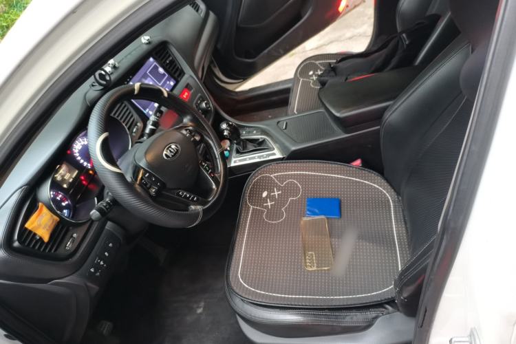 Used Kia K5 2012 2.0L Automatic DLX Left Front Seat