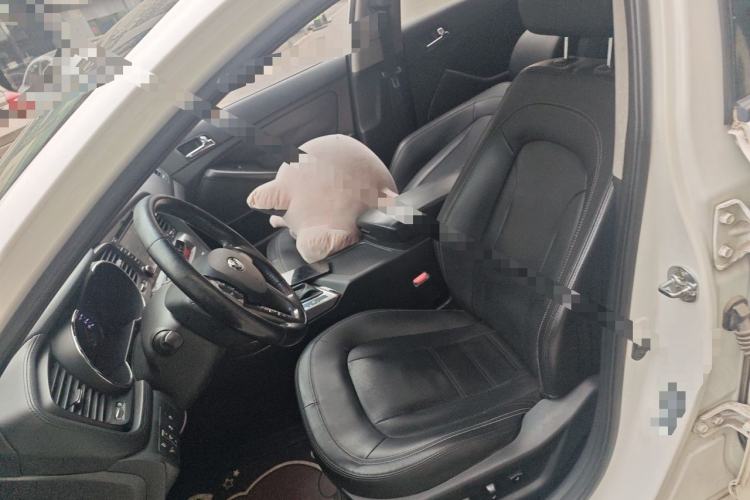 Used Kia K5 2012 2.0L Automatic DLX Left Front Seat