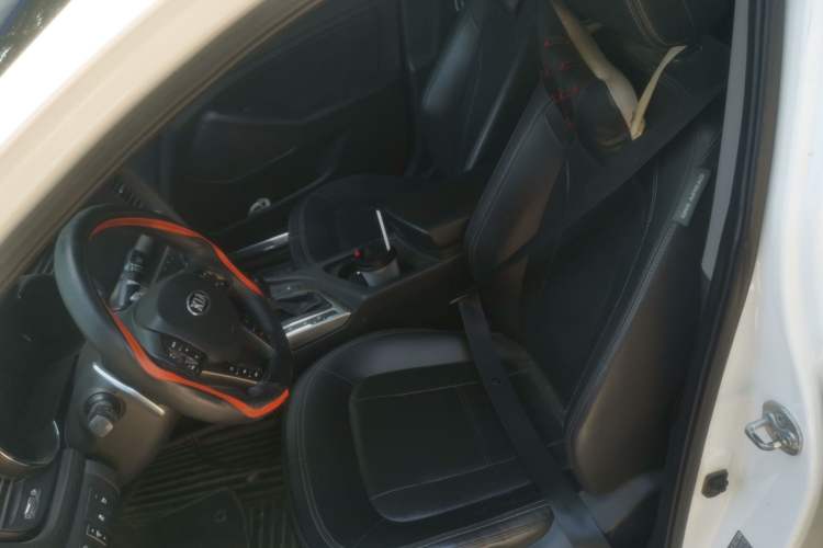 Used Kia K5 2012 2.0L Automatic GL Left Front Seat