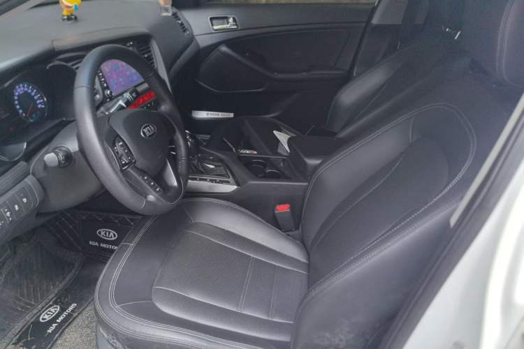Used Kia K5 2012 2.0L Automatic DLX Left Front Seat