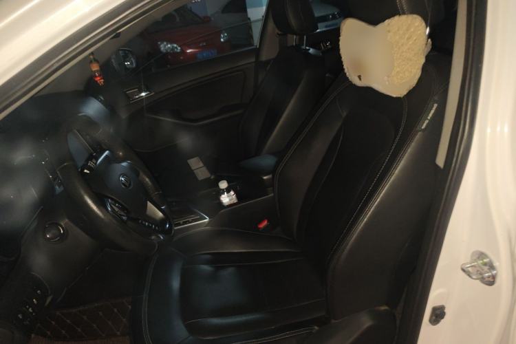 Used Kia K5 2012 2.0L Automatic DLX Left Front Seat