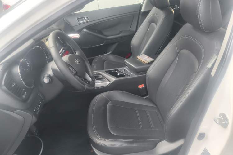 Used Kia K5 2012 2.0L Automatic DLX Left Front Seat