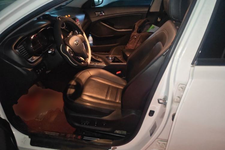 Used Kia K5 2012 2.0L Automatic DLX Left Front Seat