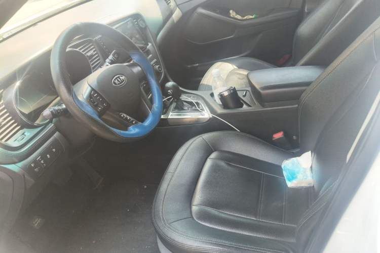 Used Kia K5 2012 2.0L Automatic DLX Left Front Seat