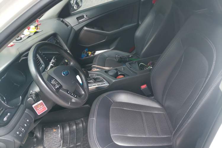 Used Kia K5 2012 2.0L Automatic DLX Left Front Seat
