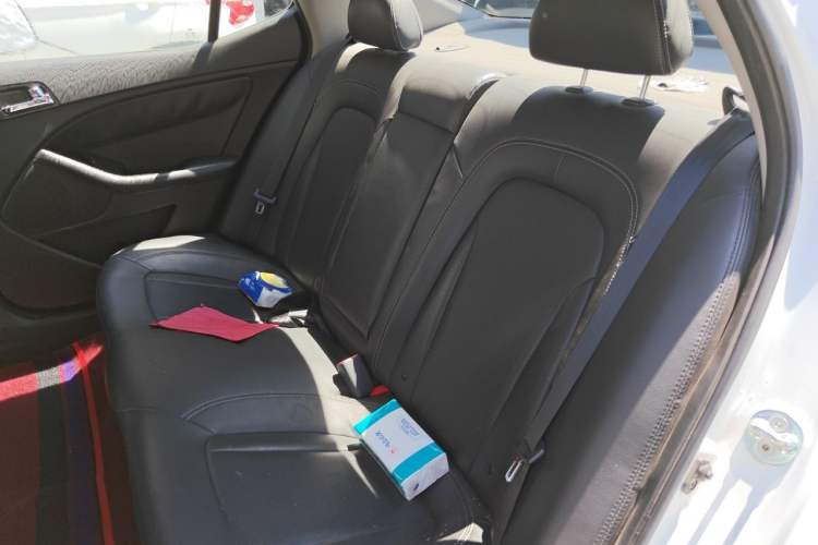 Used Kia K5 2012 2.0L Automatic DLX Left Rear Seat