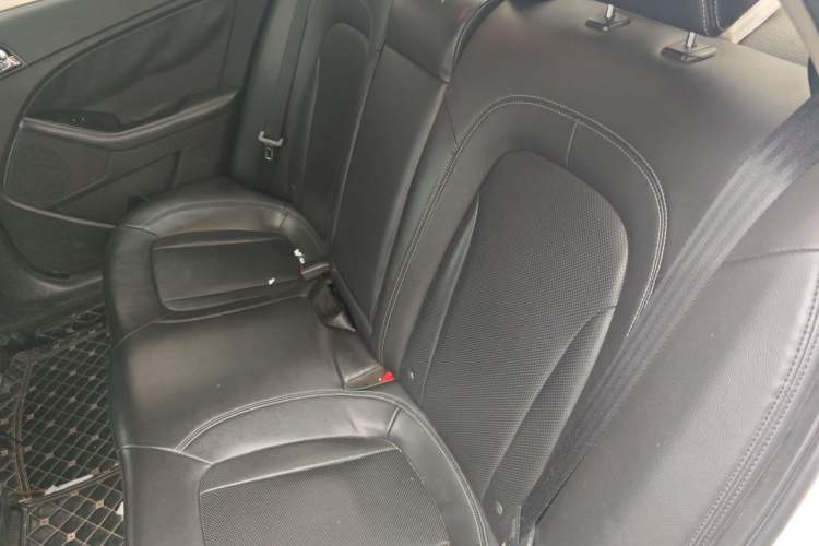 Used Kia K5 2012 2.0L Automatic DLX Left Rear Seat