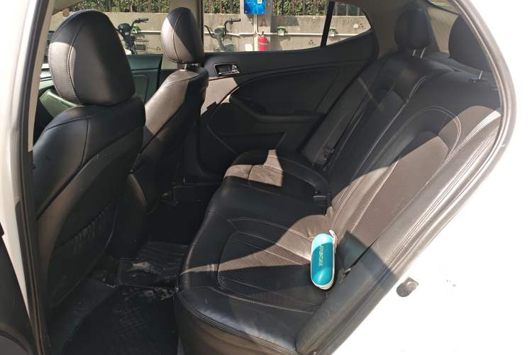 Used Kia K5 2012 2.0L Automatic DLX Left Rear Seat