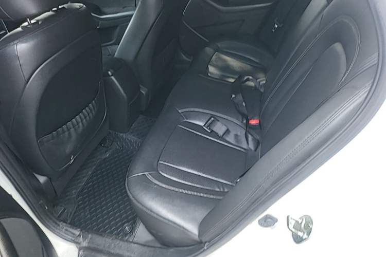 Used Kia K5 2012 2.0L Automatic DLX Left Rear Seat