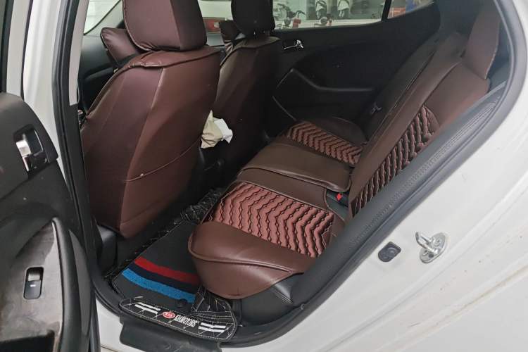 Used Kia K5 2012 2.0L Automatic DLX Left Rear Seat