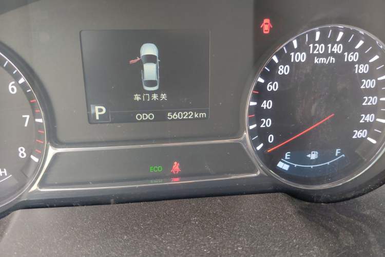 Used Kia K5 2012 2.0L Automatic GL Odometer Close Up