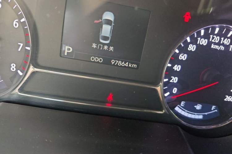 Used Kia K5 2012 2.0L Automatic DLX Odometer Close Up