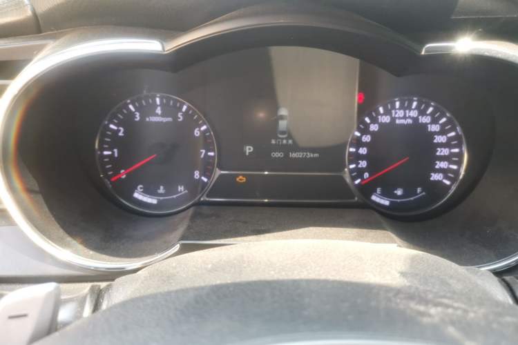 Used Kia K5 2012 2.0L Automatic GL Odometer Close Up