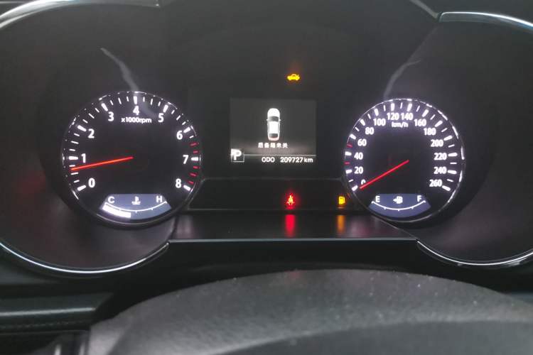 Used Kia K5 2012 2.0L Automatic DLX Odometer Close Up