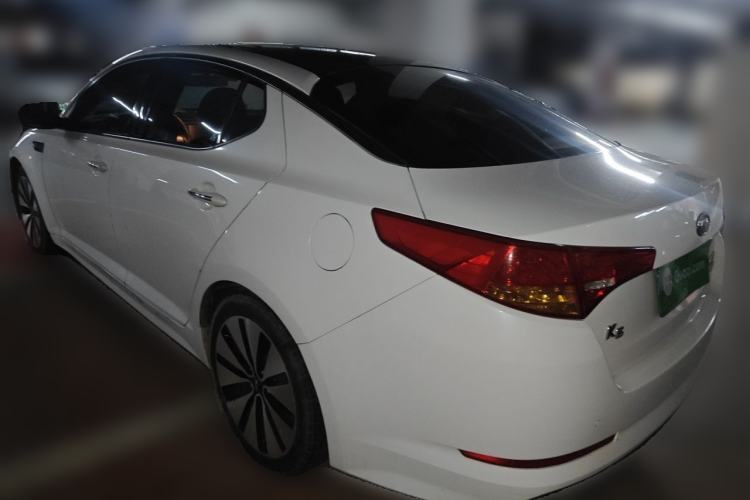 Used Kia K5 2012 2.0L Automatic DLX Rear Left 45 Deg
