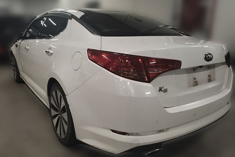 Used Kia K5 2012 2.0L Automatic DLX Rear Left 45 Deg